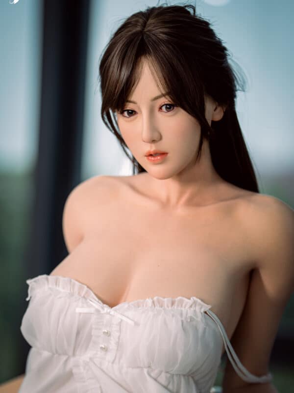 ตุ๊กตายางญี่ปุ่น Yun Xi / 168cm Model 19 R